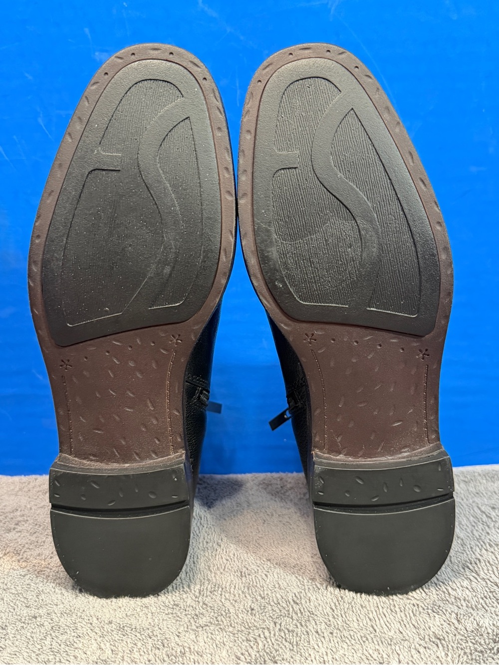 Franco Sarto Black Leather Zip Ankle Boot - Picture 5 of 8
